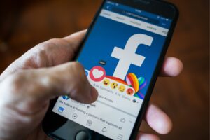 Guía para hacer marketing digital en Facebook durante 2022 y 2023